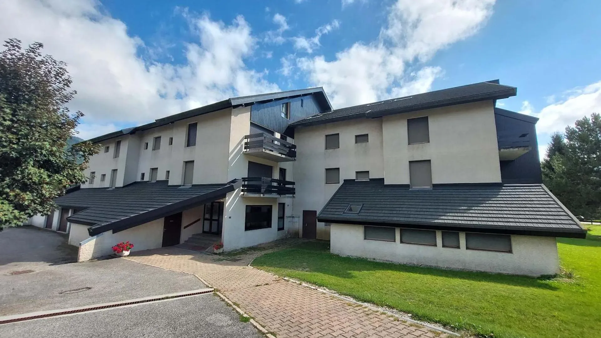 Charmant Duplex A Autrans, 6 Pers, 45M², Proche Pistes Et Commerces, Balcon Sud - Fr-1-737-58 Apartment